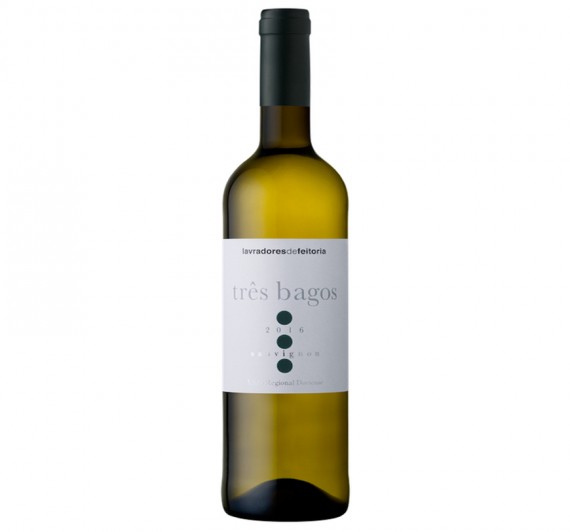 Três Bagos Sauvignon 2016 Branco 1.5L